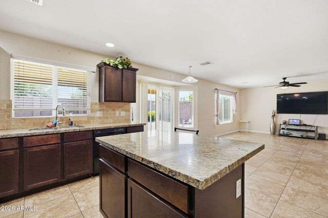 5603 S 27TH Drive, Phoenix, AZ 85041