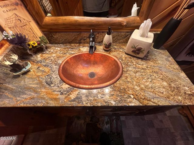 1665 Scenic Woods Way, Sevierville, TN 37876