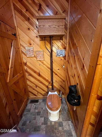 1665 Scenic Woods Way, Sevierville, TN 37876