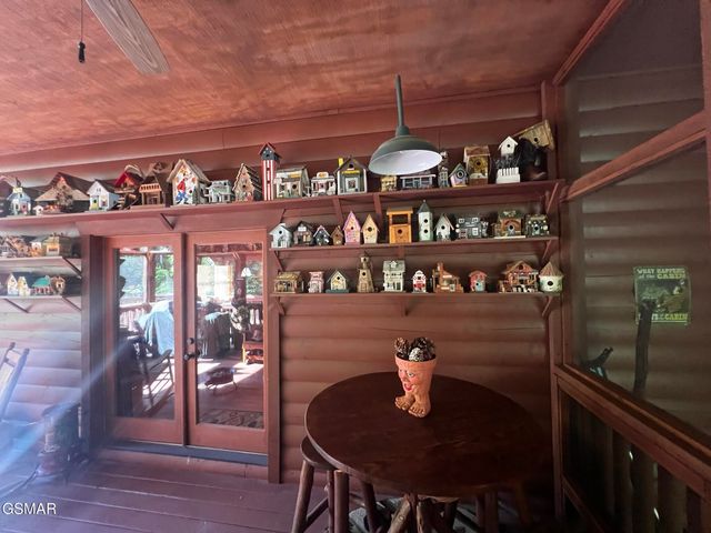 1665 Scenic Woods Way, Sevierville, TN 37876
