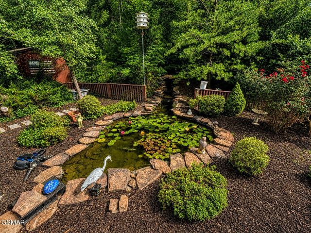 1665 Scenic Woods Way, Sevierville, TN 37876