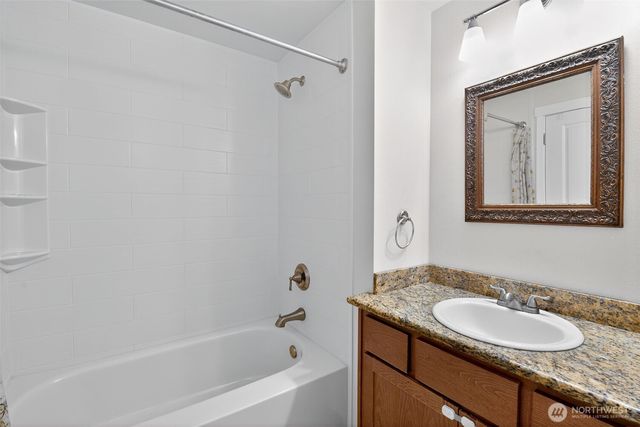 3519 96th Avenue E, Edgewood, WA 98371