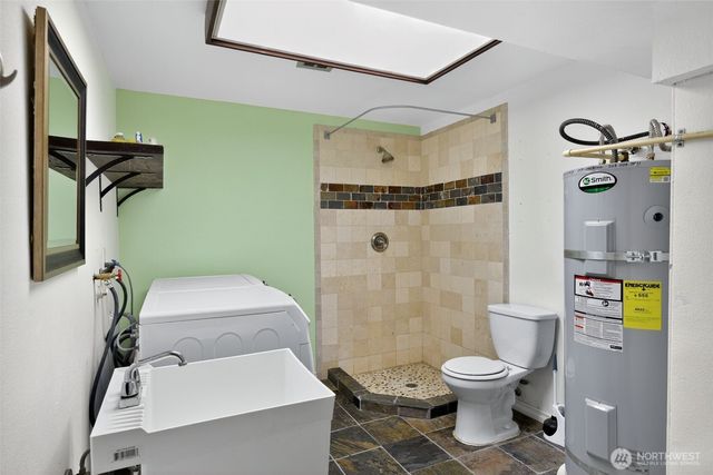 3519 96th Avenue E, Edgewood, WA 98371