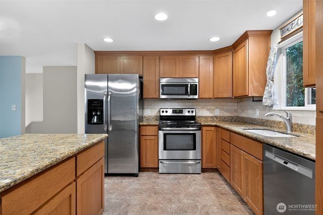 3519 96th Avenue E, Edgewood, WA 98371