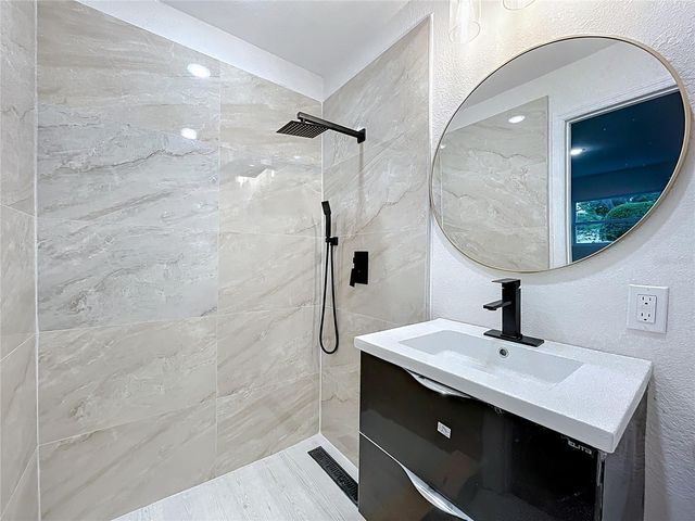 1014 OAK LANE, Apopka, FL 32703