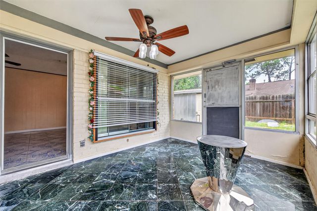 9318 Benning Drive, Houston, TX 77031