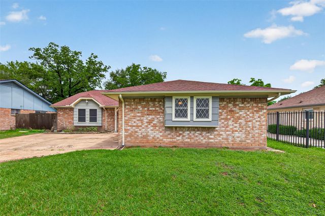 9318 Benning Drive, Houston, TX 77031