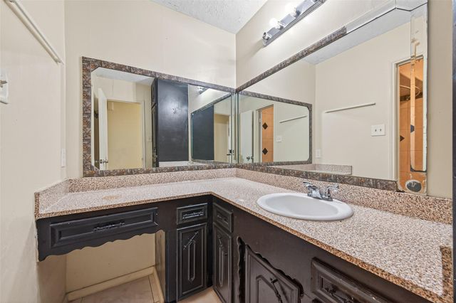 9318 Benning Drive, Houston, TX 77031
