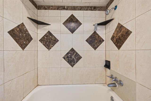 9318 Benning Drive, Houston, TX 77031
