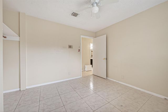 9318 Benning Drive, Houston, TX 77031