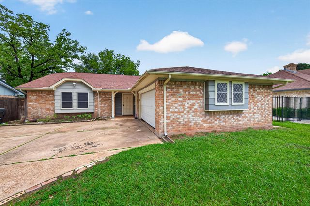 9318 Benning Drive, Houston, TX 77031