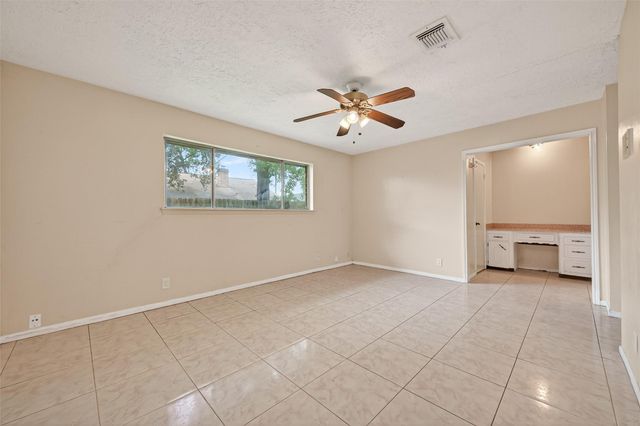 9318 Benning Drive, Houston, TX 77031