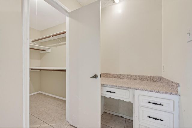 9318 Benning Drive, Houston, TX 77031