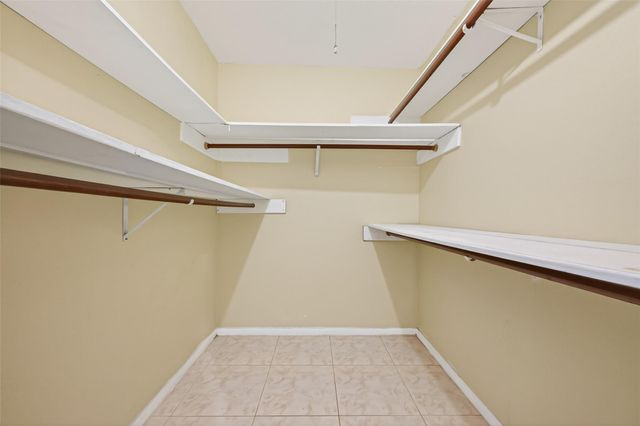 9318 Benning Drive, Houston, TX 77031