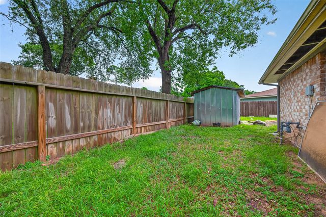 9318 Benning Drive, Houston, TX 77031