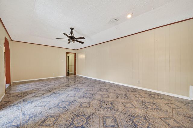 9318 Benning Drive, Houston, TX 77031
