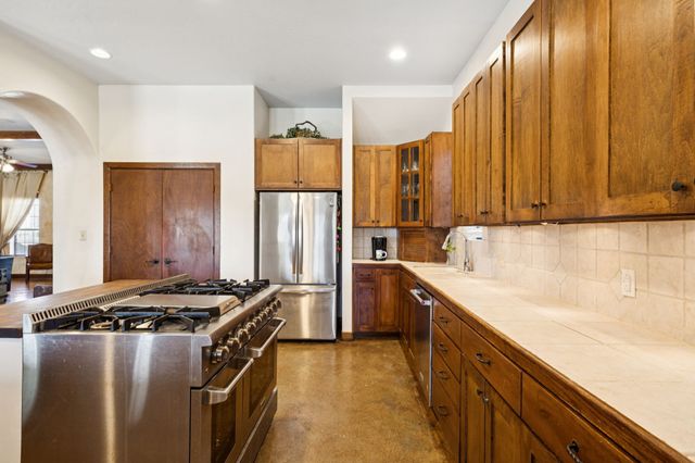 612 Private Road 7005, Edgewood, TX 75117