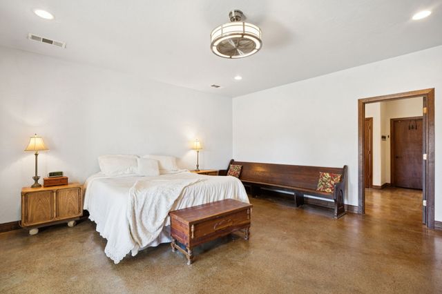 612 Private Road 7005, Edgewood, TX 75117