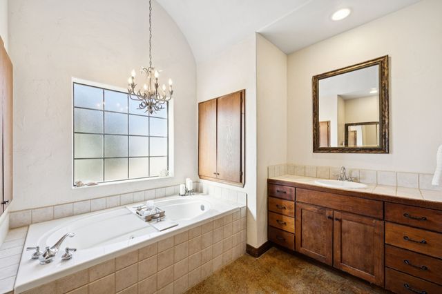 612 Private Road 7005, Edgewood, TX 75117