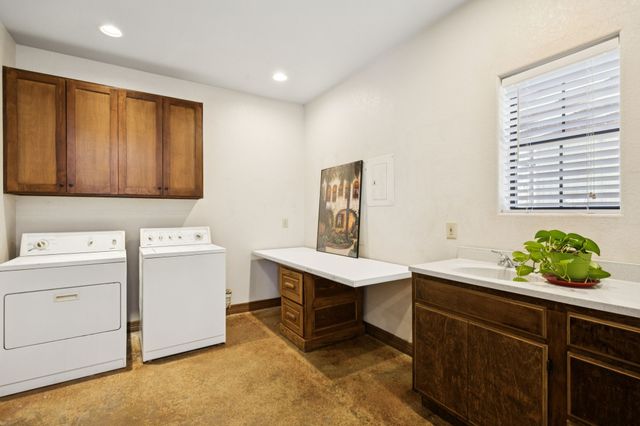 612 Private Road 7005, Edgewood, TX 75117