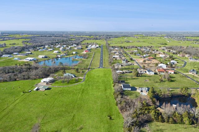 612 Private Road 7005, Edgewood, TX 75117