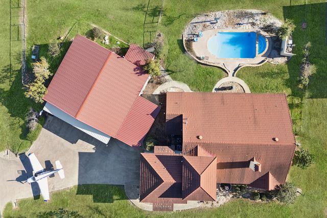 612 Private Road 7005, Edgewood, TX 75117