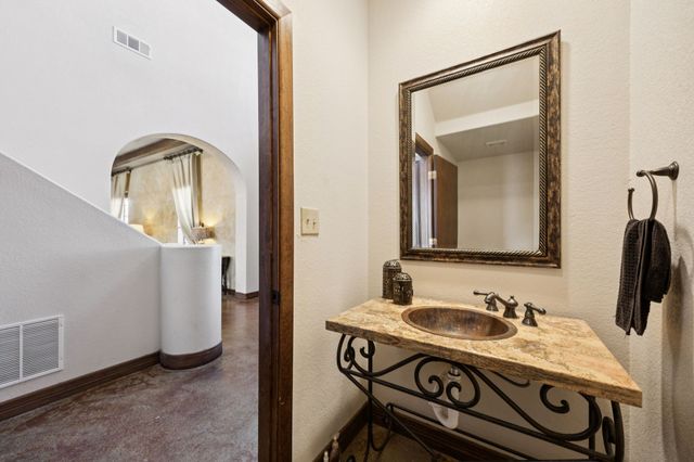 612 Private Road 7005, Edgewood, TX 75117