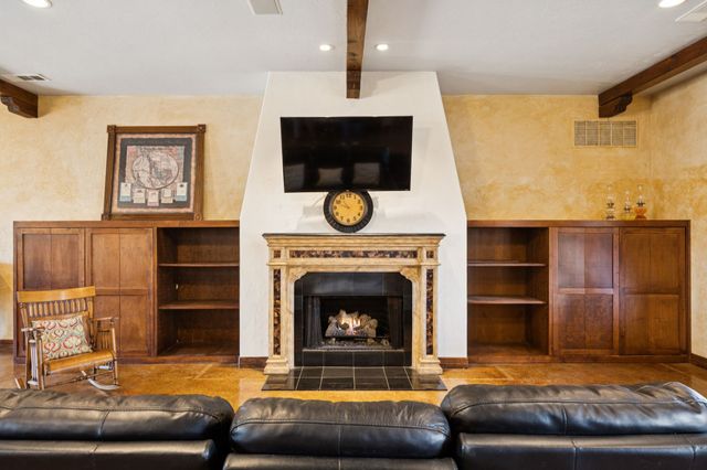 612 Private Road 7005, Edgewood, TX 75117