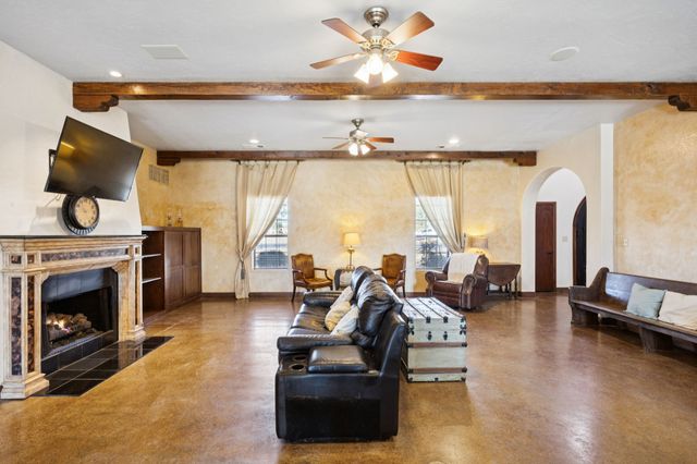 612 Private Road 7005, Edgewood, TX 75117