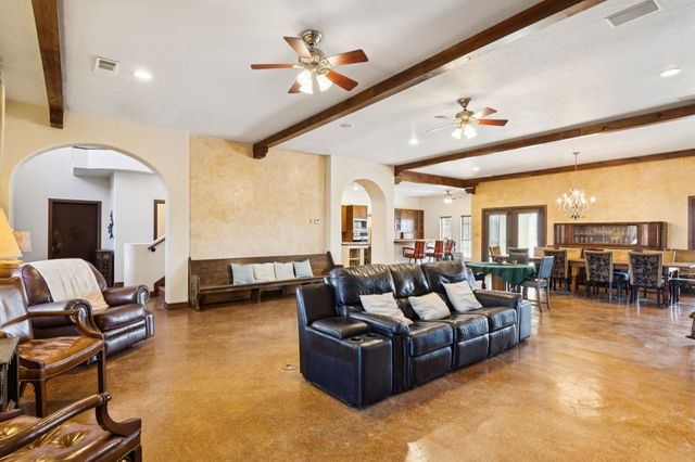 612 Private Road 7005, Edgewood, TX 75117