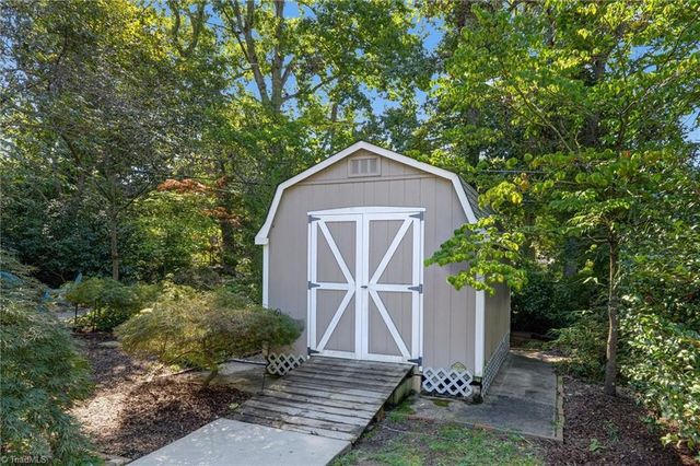 1413 Seminole Drive, Greensboro, NC 27408