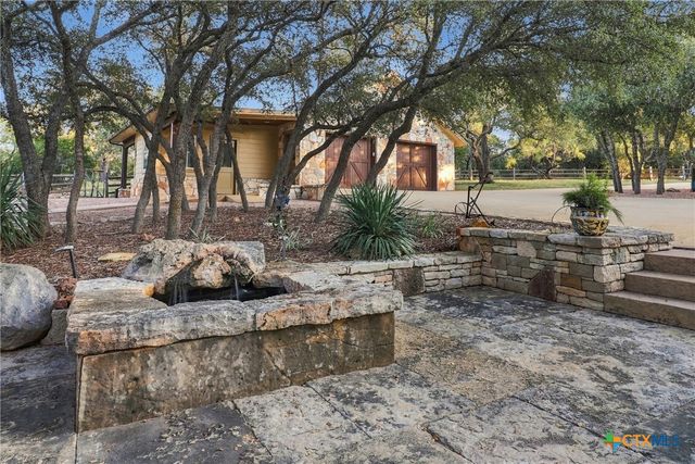 100 Morgan Cove, Burnet, TX 78611