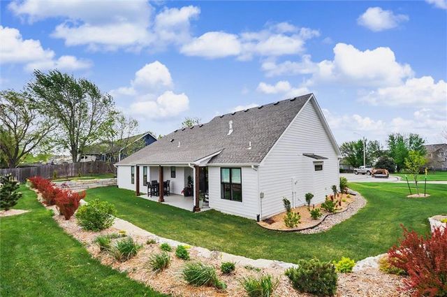 5818 Silverstone Drive, Lawrence, KS 66049