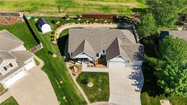 5818 Silverstone Drive, Lawrence, KS 66049