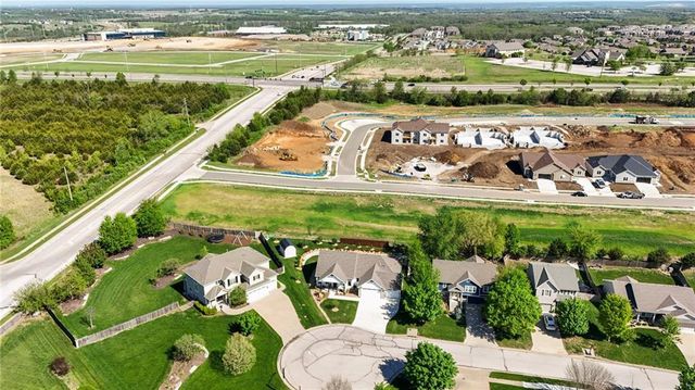 5818 Silverstone Drive, Lawrence, KS 66049