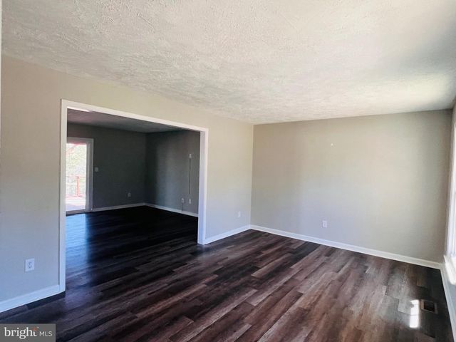 436 THOMPSON CIR, Colonial Beach, VA 22443
