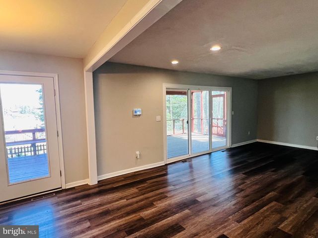 436 THOMPSON CIR, Colonial Beach, VA 22443