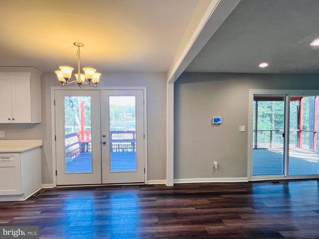 436 THOMPSON CIR, Colonial Beach, VA 22443