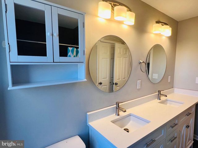 436 THOMPSON CIR, Colonial Beach, VA 22443