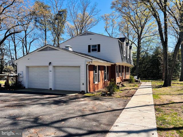 436 THOMPSON CIR, Colonial Beach, VA 22443