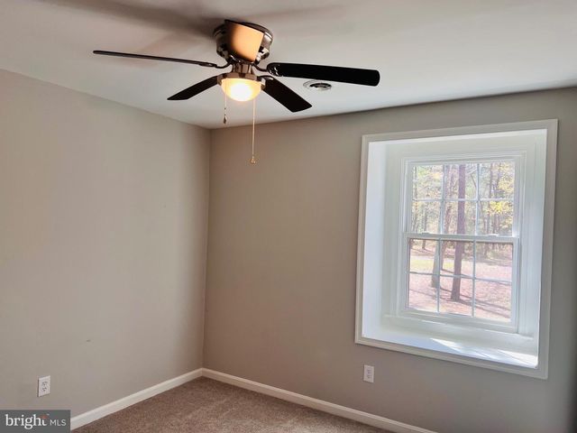 436 THOMPSON CIR, Colonial Beach, VA 22443