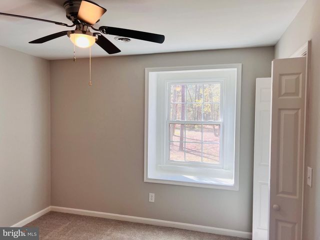 436 THOMPSON CIR, Colonial Beach, VA 22443
