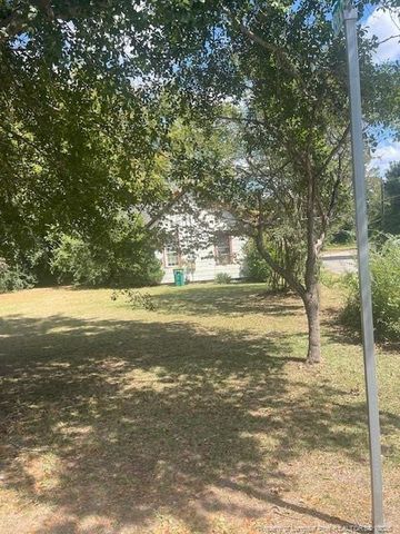 5552 River Road, Hope Mills, NC 28348