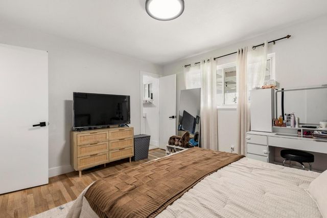 1984 15th St, Olivehurst, CA 95961