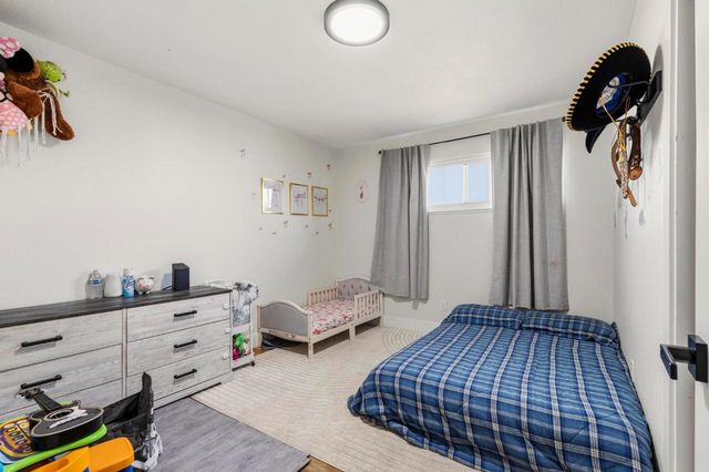 1984 15th St, Olivehurst, CA 95961