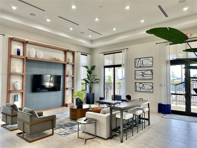 10049 SW 228th Ter, Miami, FL 33190