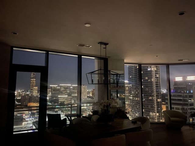 1409 Post Oak Boulevard 2204, Houston, TX 77056