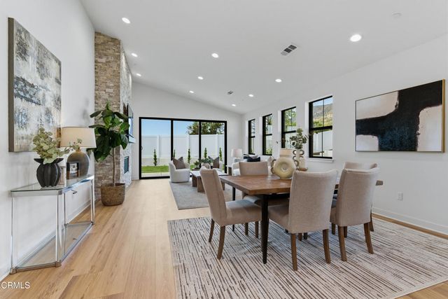 3245 Arrowhead Court, Altadena, CA 91001