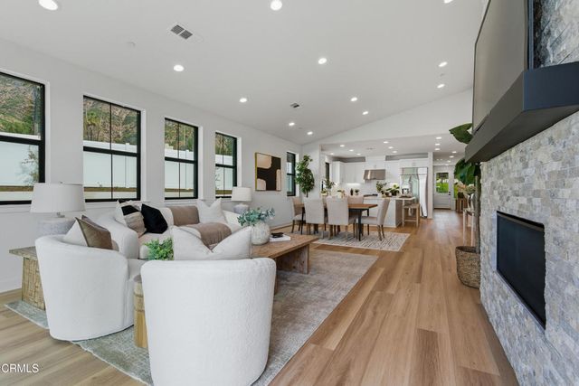 3245 Arrowhead Court, Altadena, CA 91001