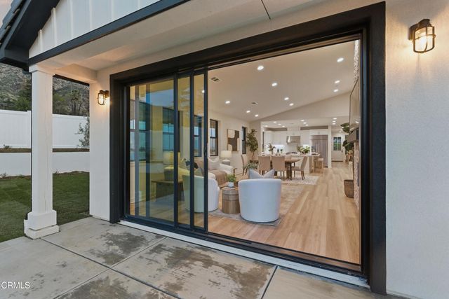 3245 Arrowhead Court, Altadena, CA 91001